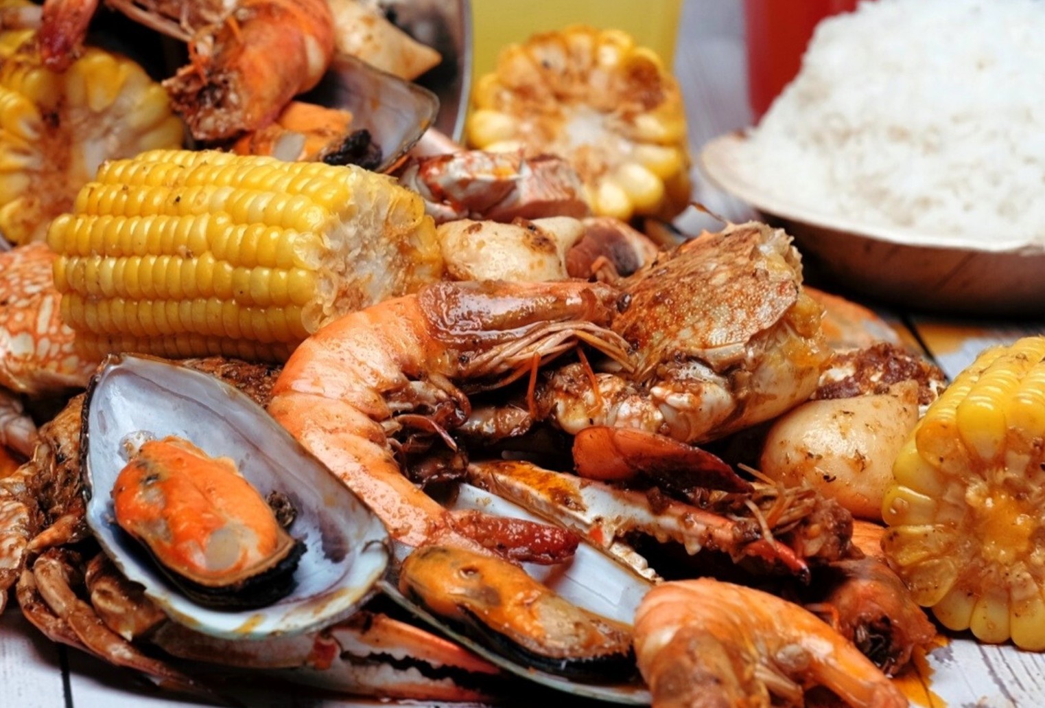 Off the Hook Seafood Restaurant B ring Road Al Muntazah Area Doha