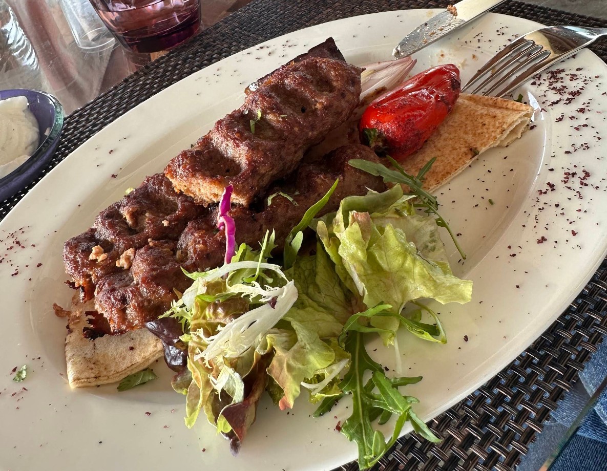 Al Nahham Restaurant Doha
