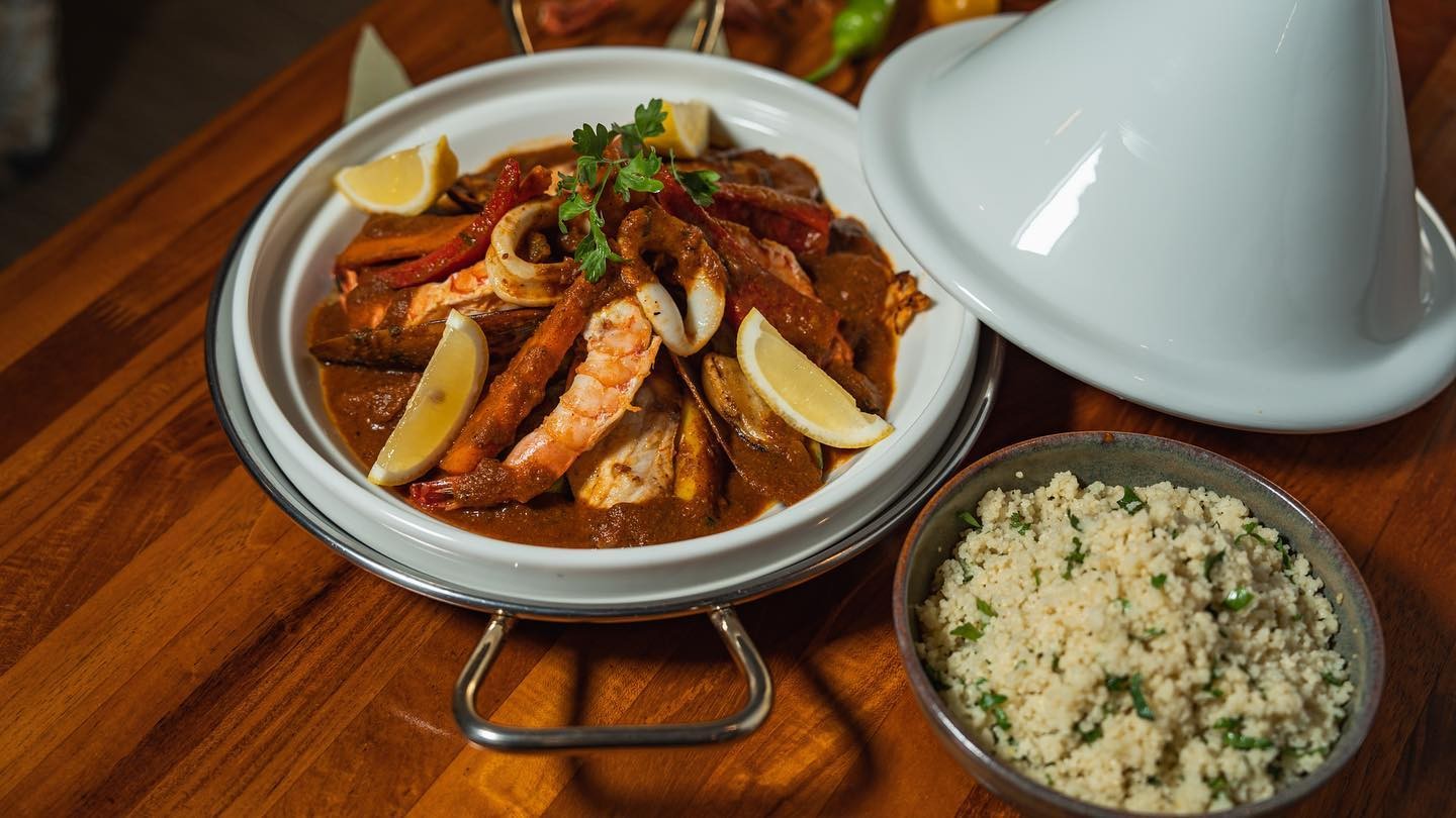 L'wzaar Seafood Restaurant Doha