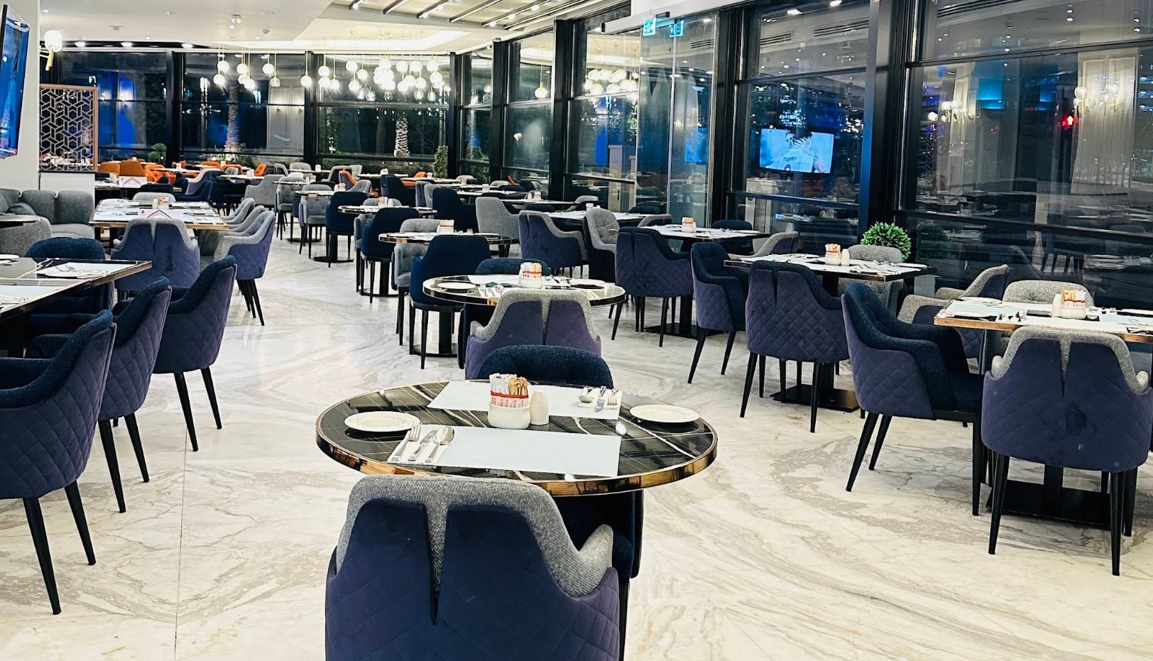 Al Maiz Restaurant Retaj Al Rayyan Hotel Doha