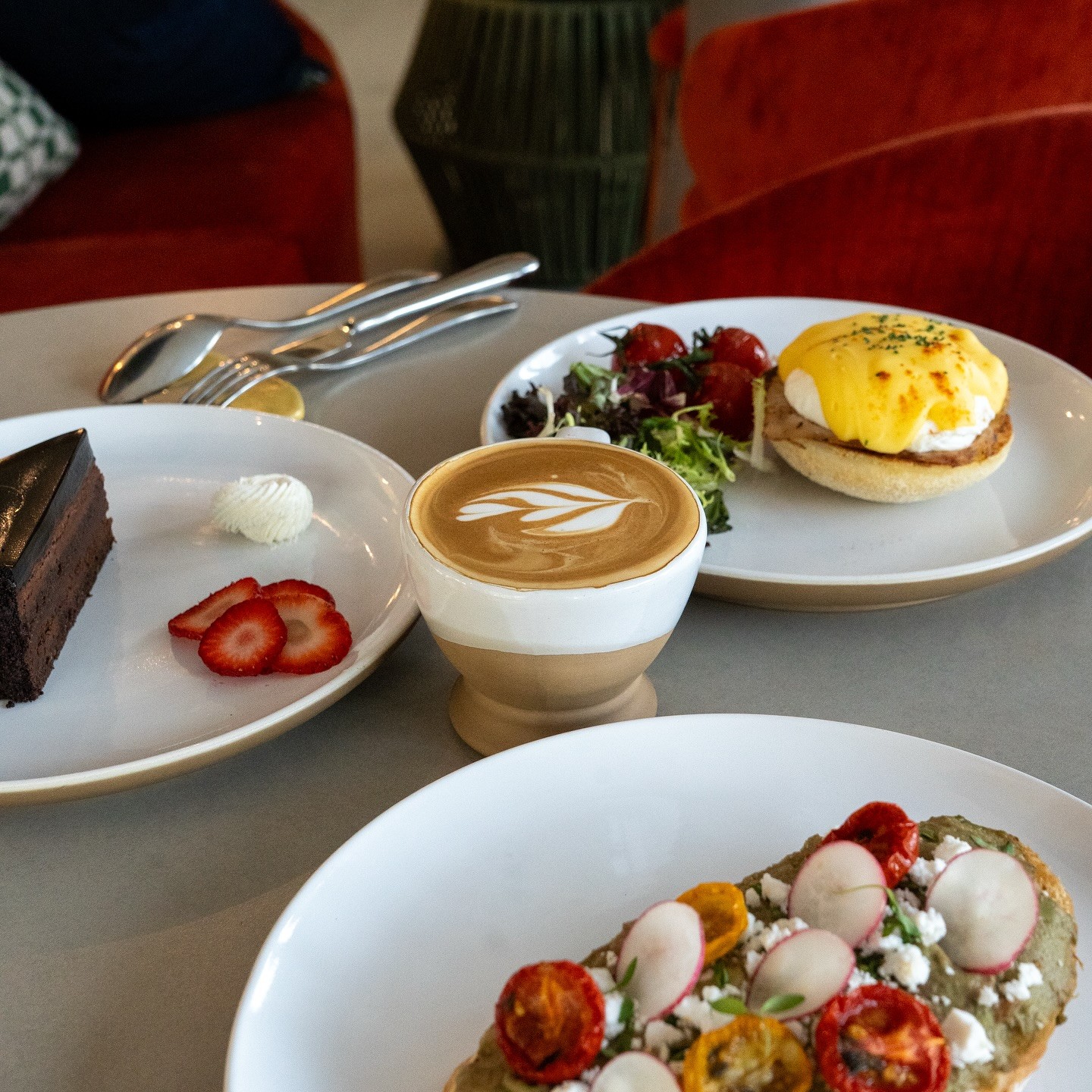 Food & Drinks