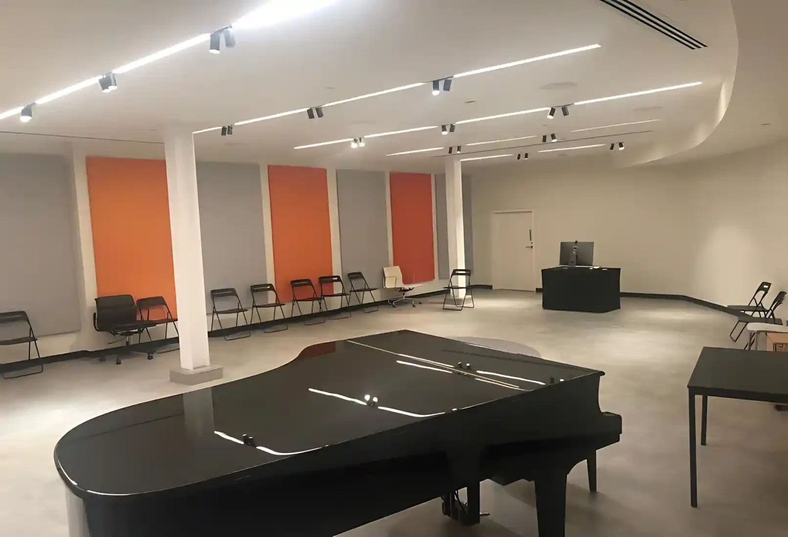 Ensemble Room