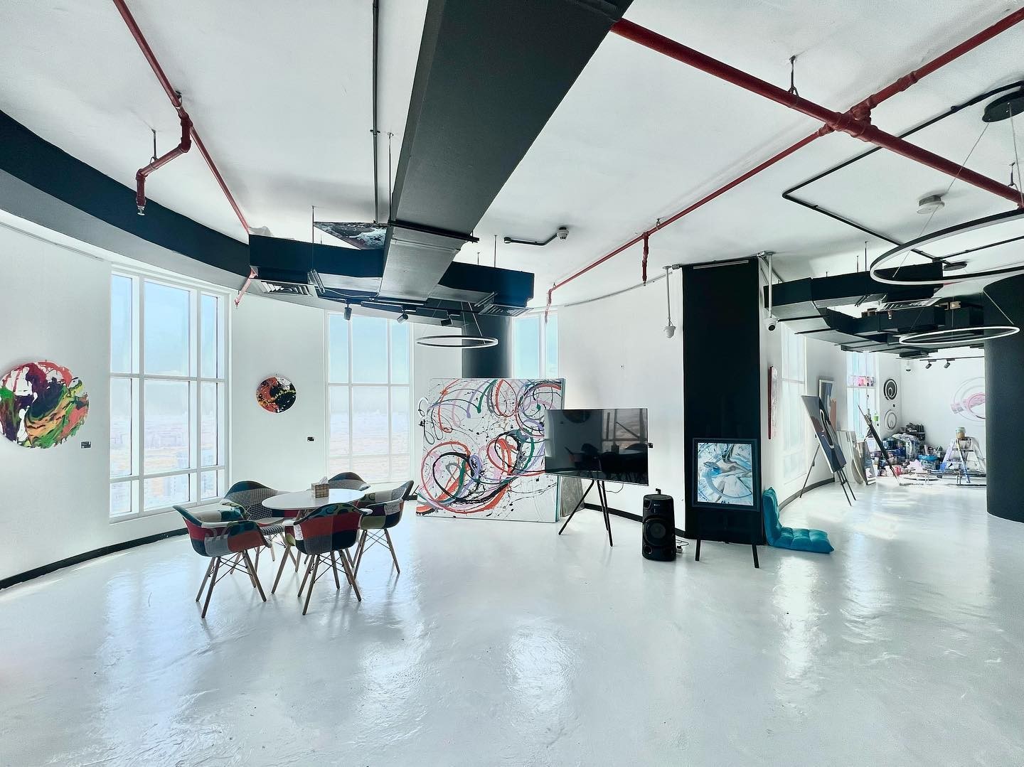 M ART Space Dom Tower Dubai