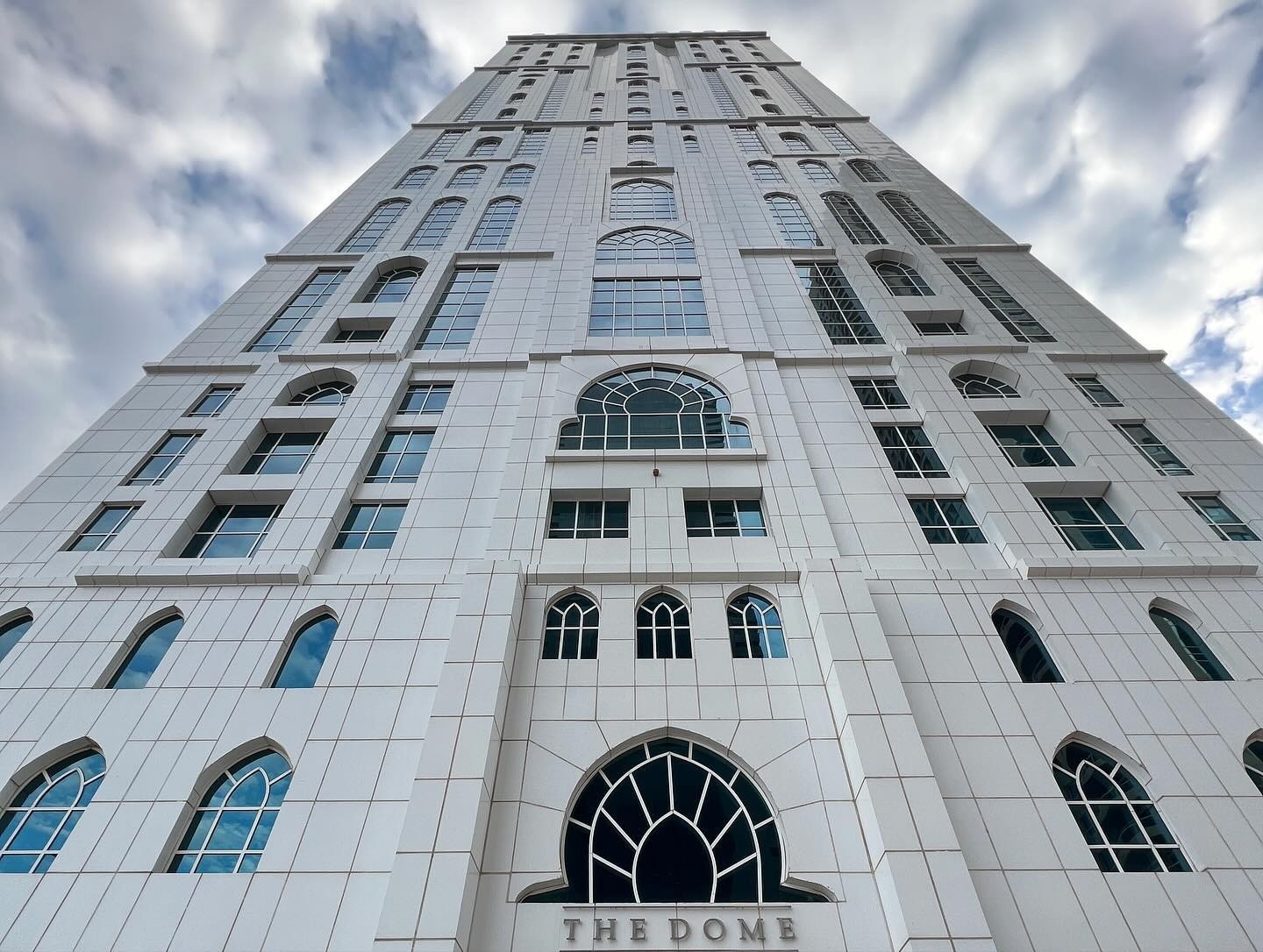 M ART Space Dom Tower Dubai