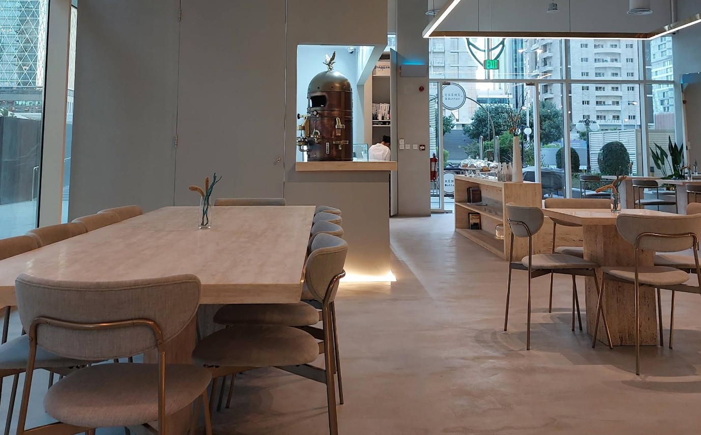 Medium Locale Cafe Lusail
