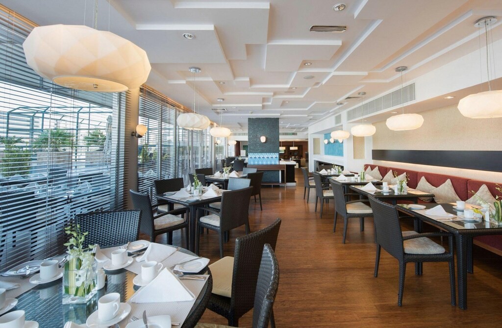 Aqua Cafe  Dubai