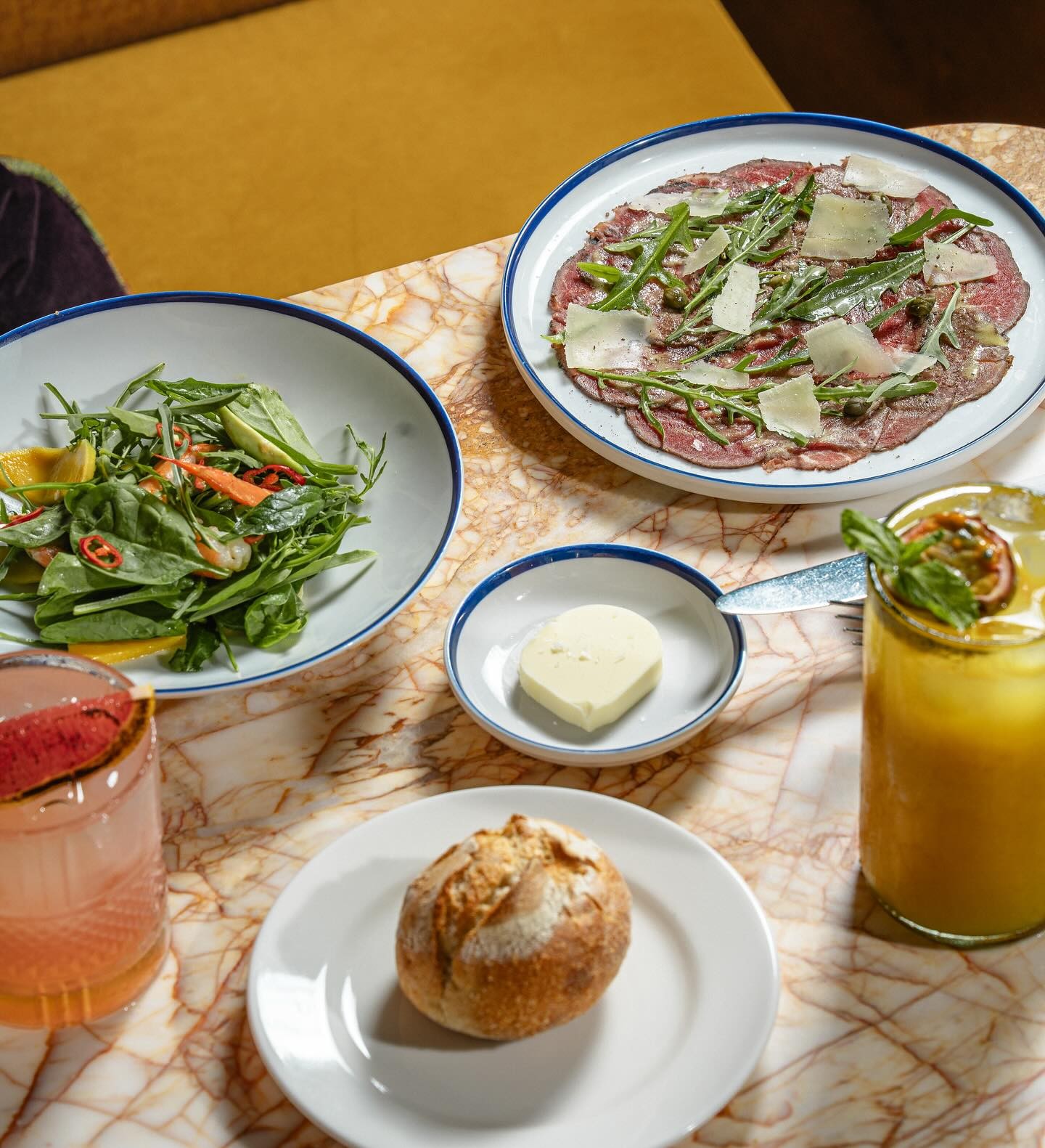 Food & Drinks