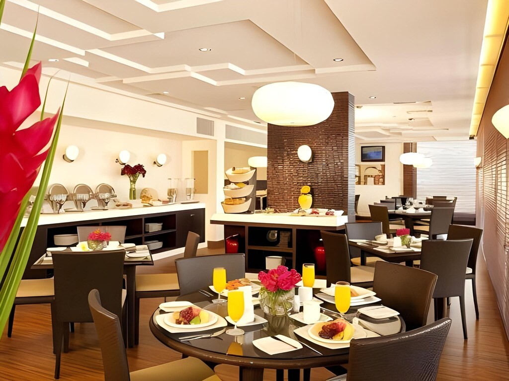Aqua Cafe  Dubai