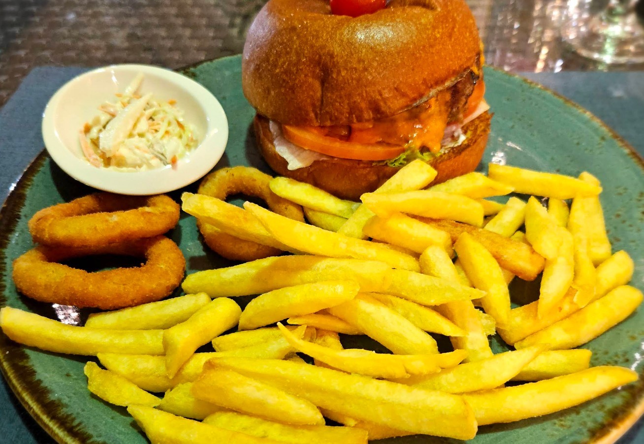 Aqua Cafe  Dubai