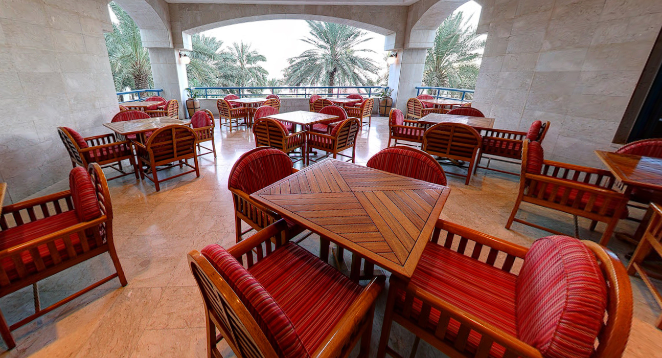 Café on First