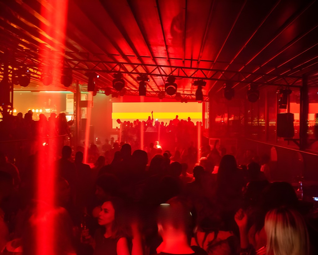 Kyra Club