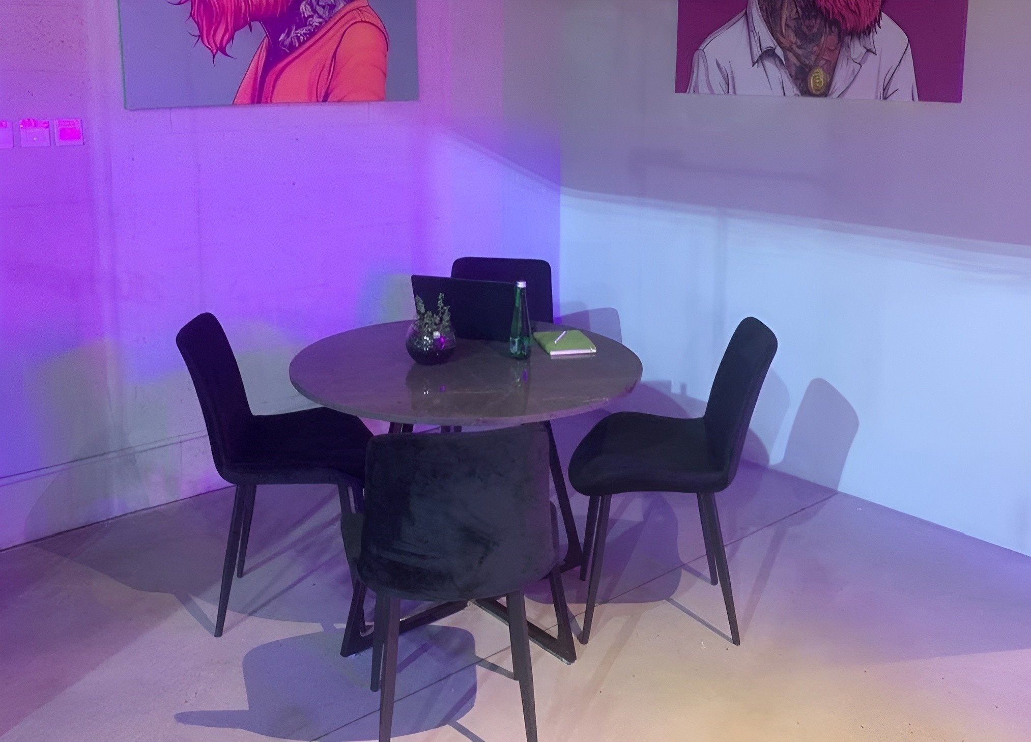 Monkeyhub Cafe Dubai