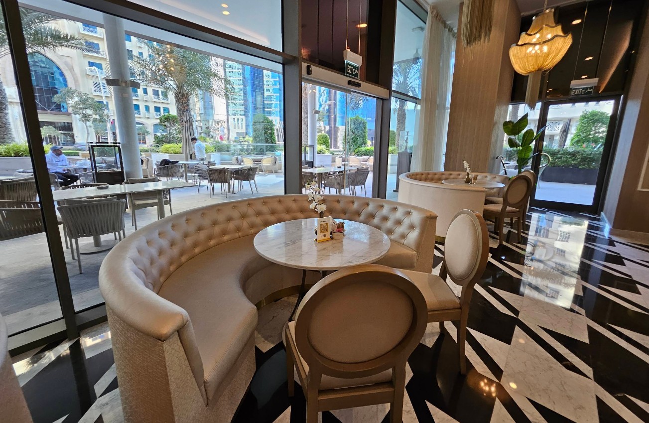 Antoinettes  Cafe Doha