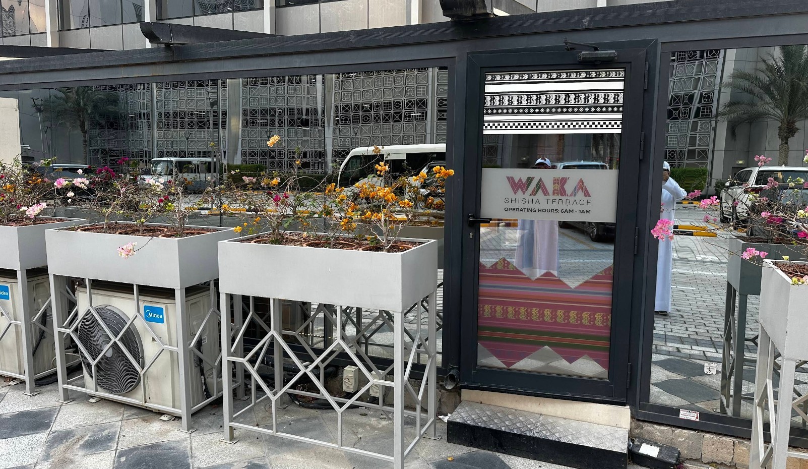 Waka Shisha Terrace Doha
