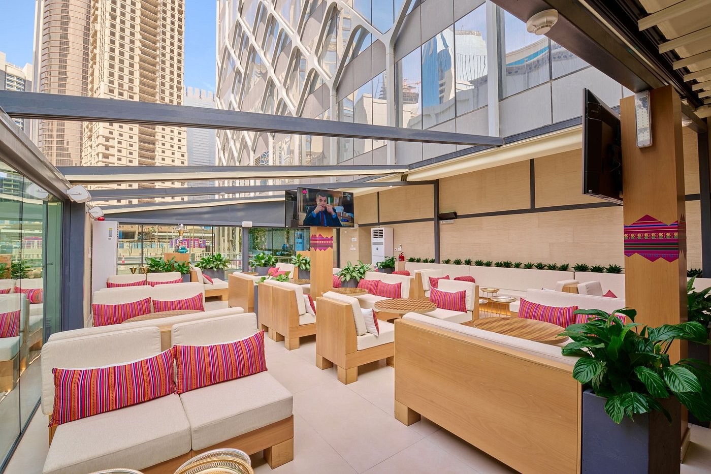Waka Shisha Terrace Doha