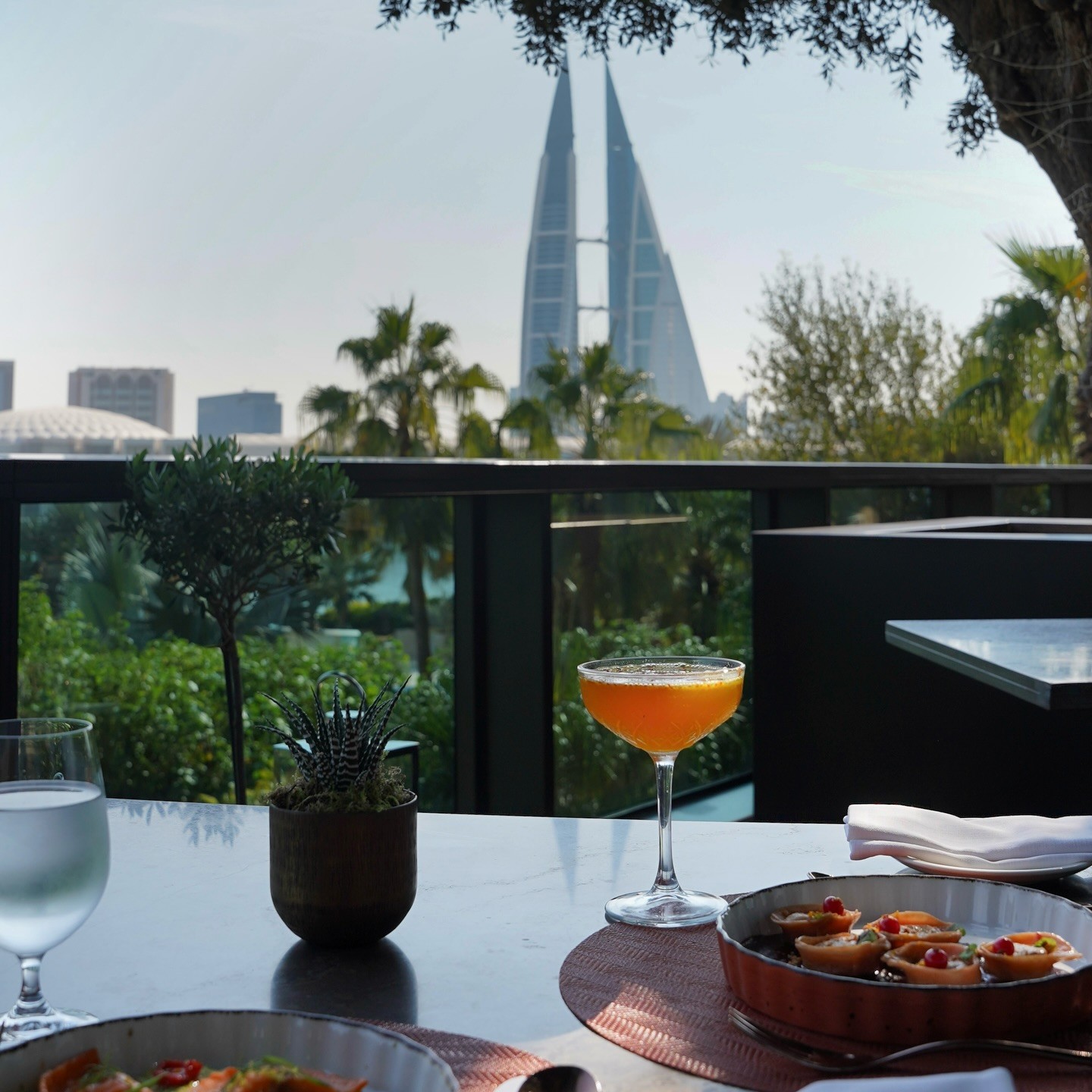 Food & Drinks