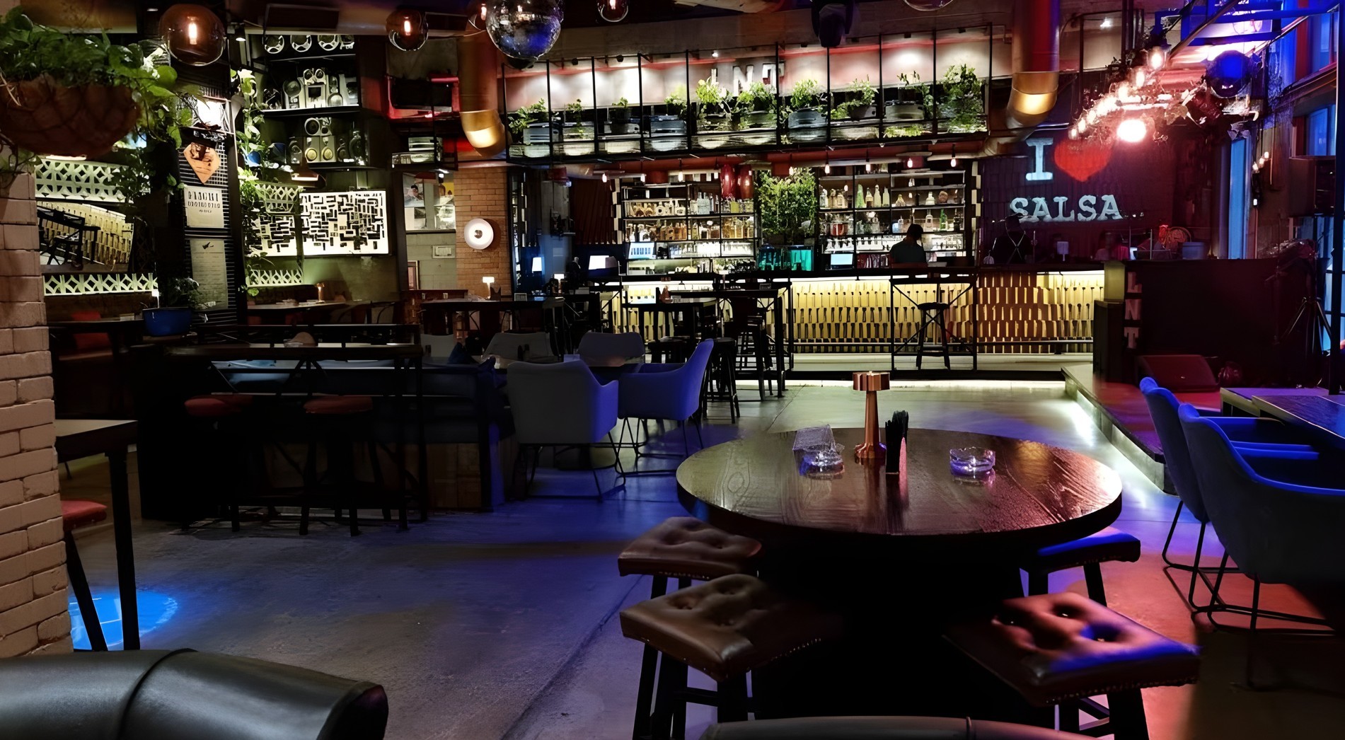 LNT Lounge Manama