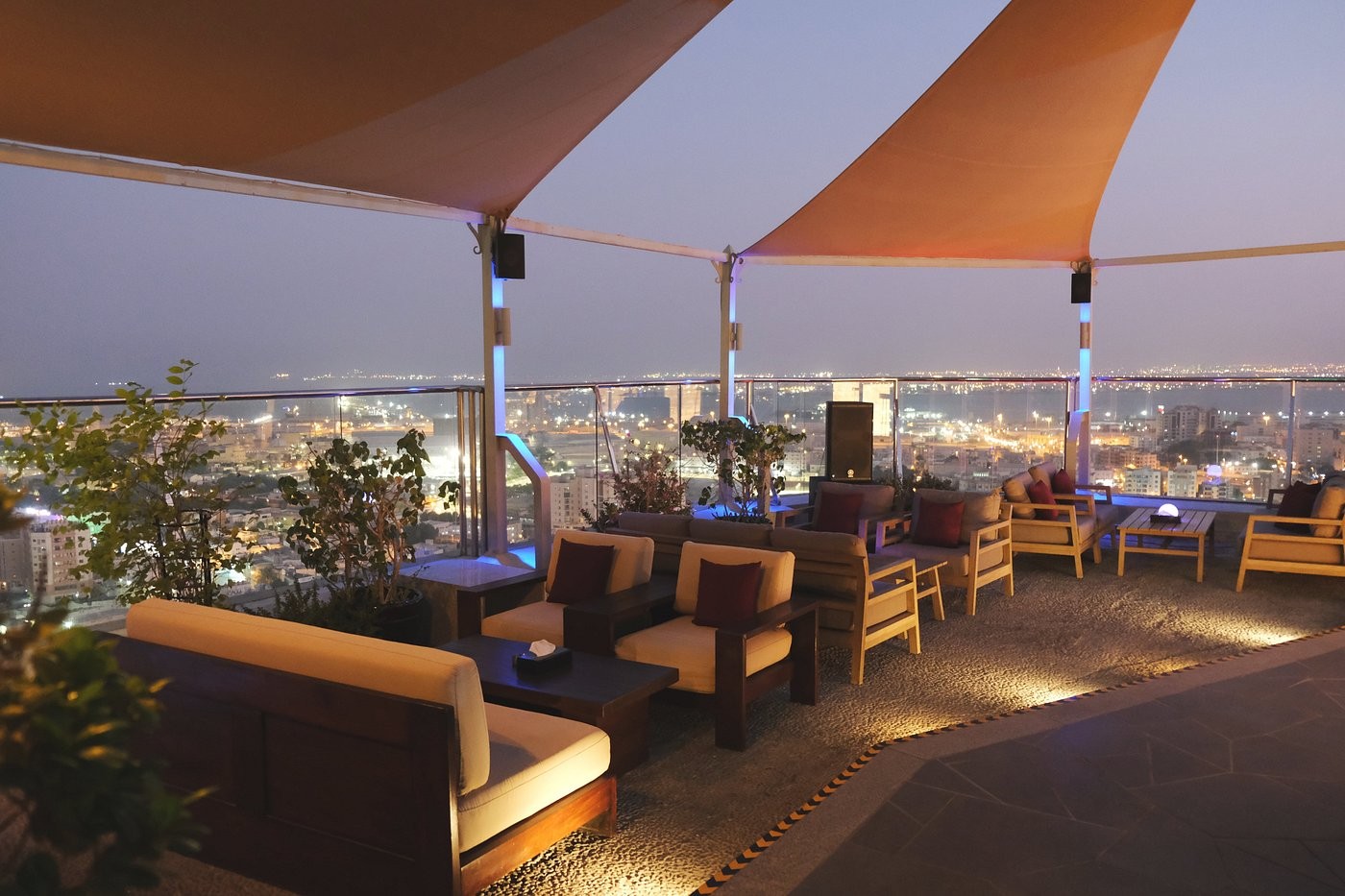 Terrace@28, Rooftop Lounge