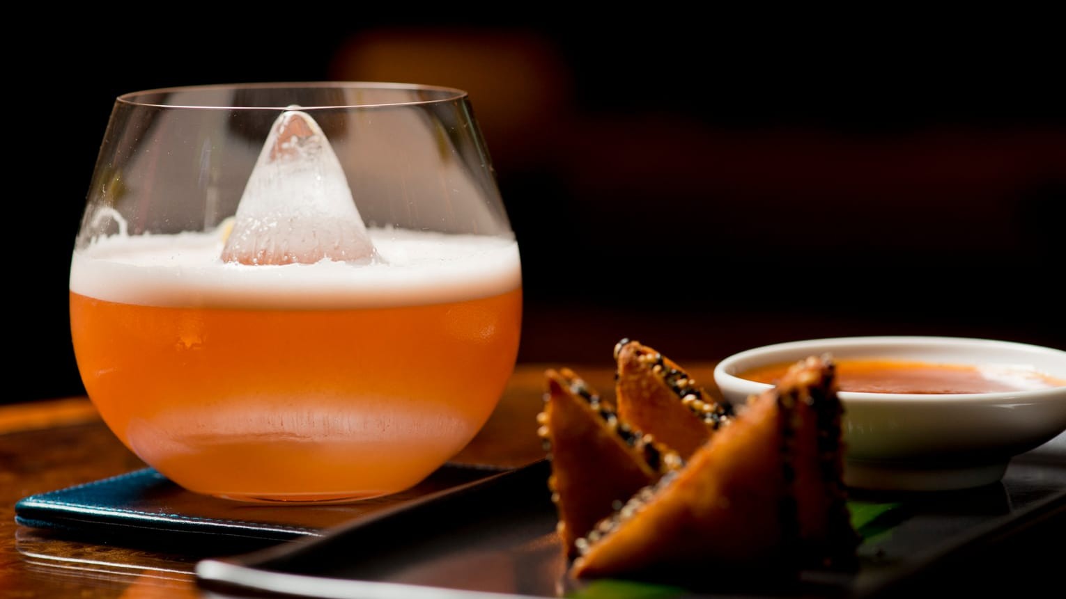 Blue Moon Lounge By Wolfgang Puck