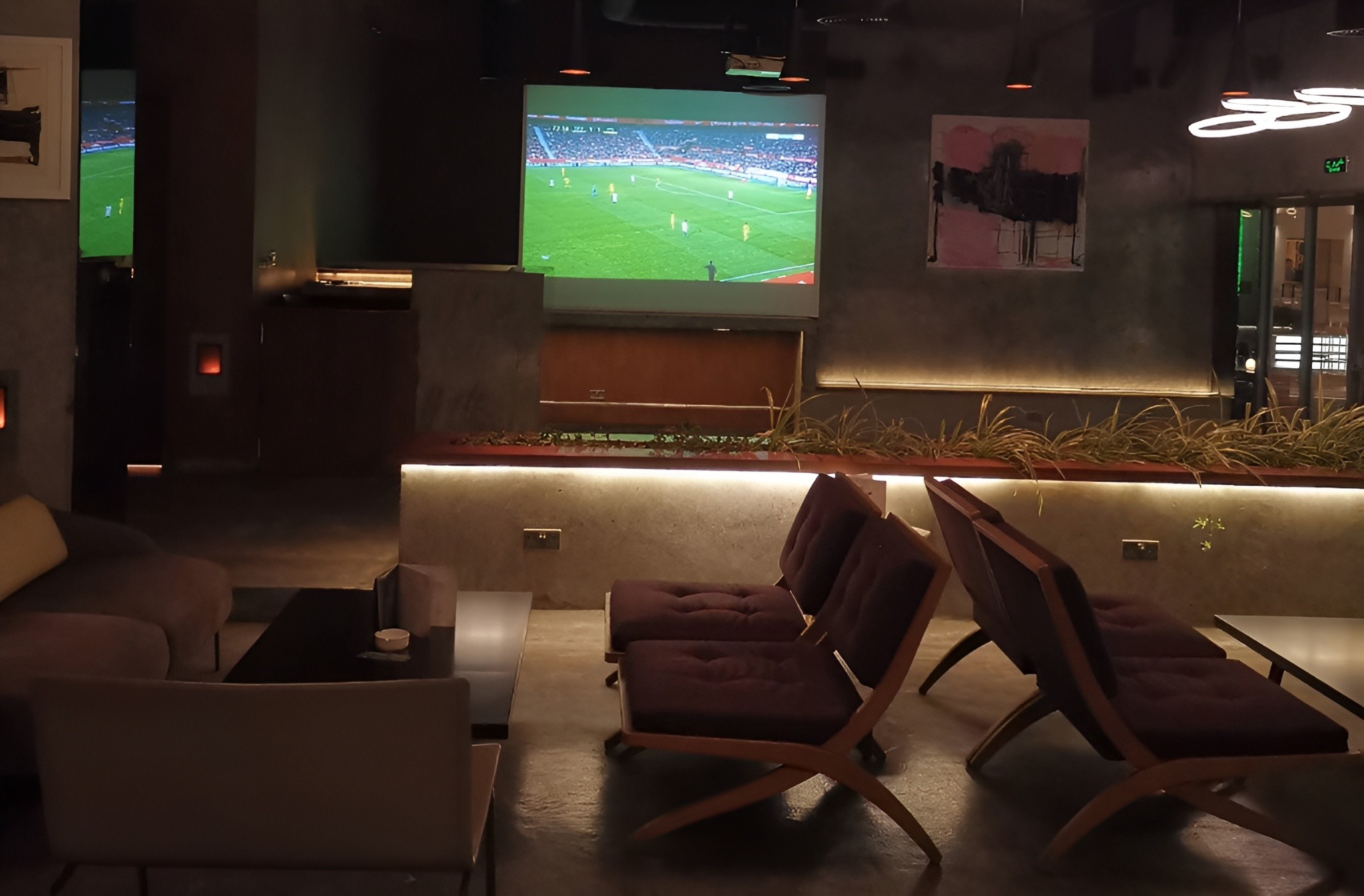 Elements Pool  Lounge   Manama
