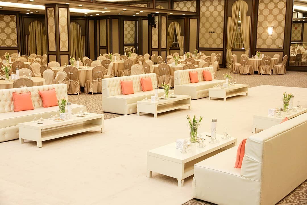 New Seasons Hall