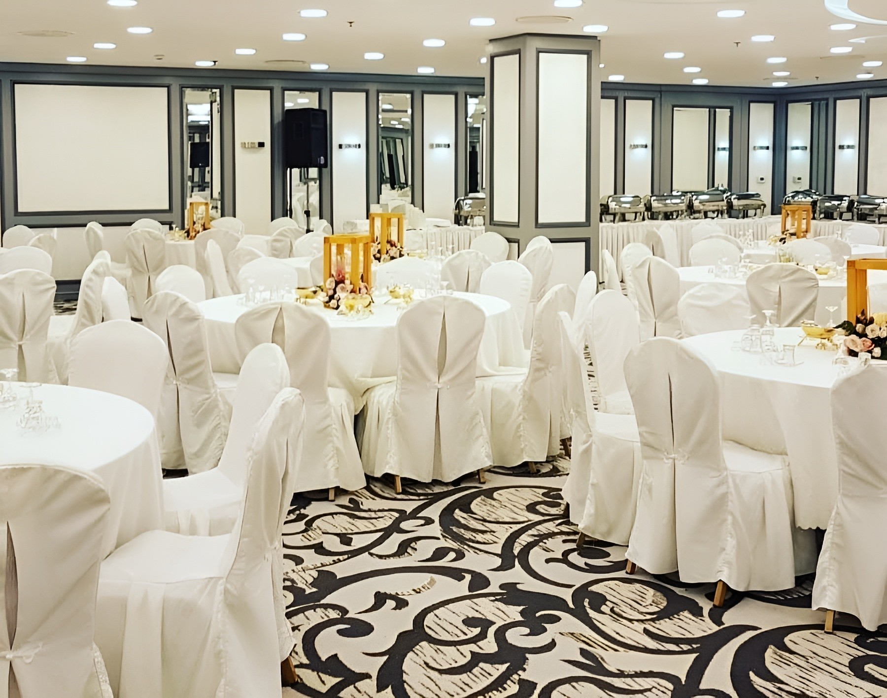 New Seasons Hall