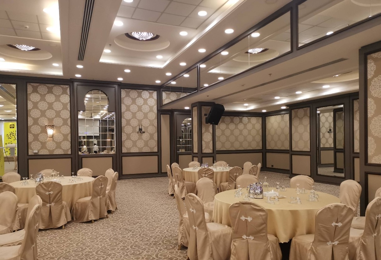 New Seasons Hall