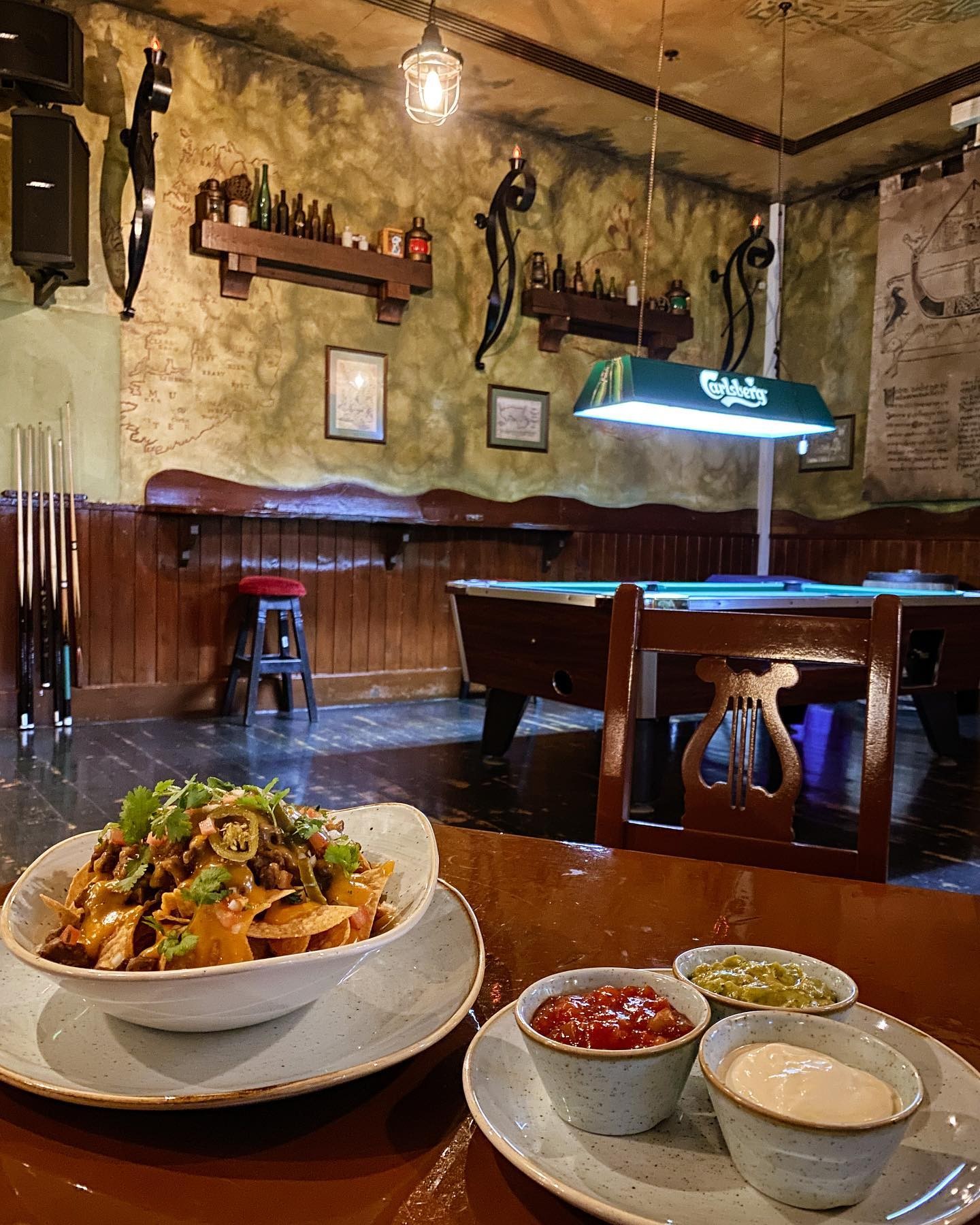 Food & Drinks