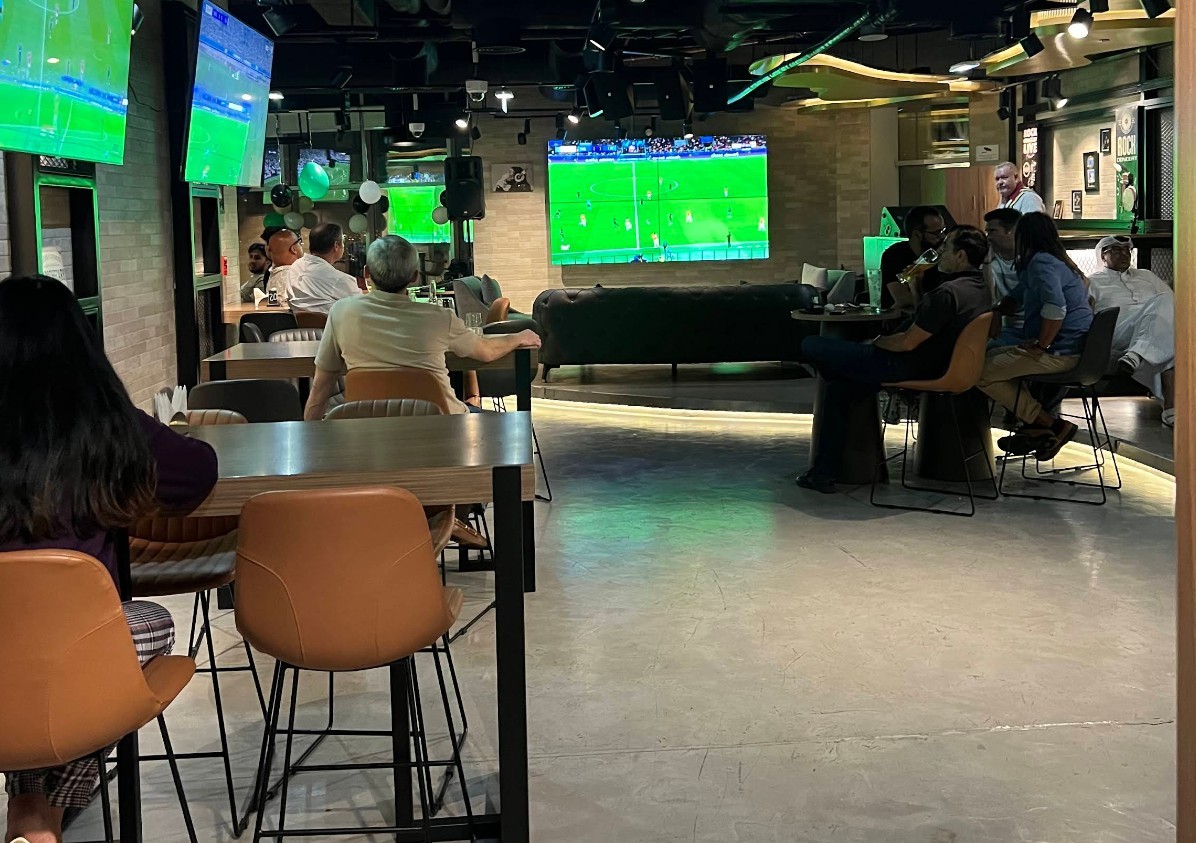 Bar