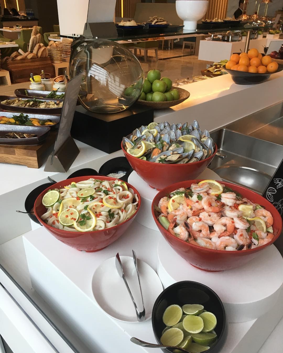 Food & Drinks
