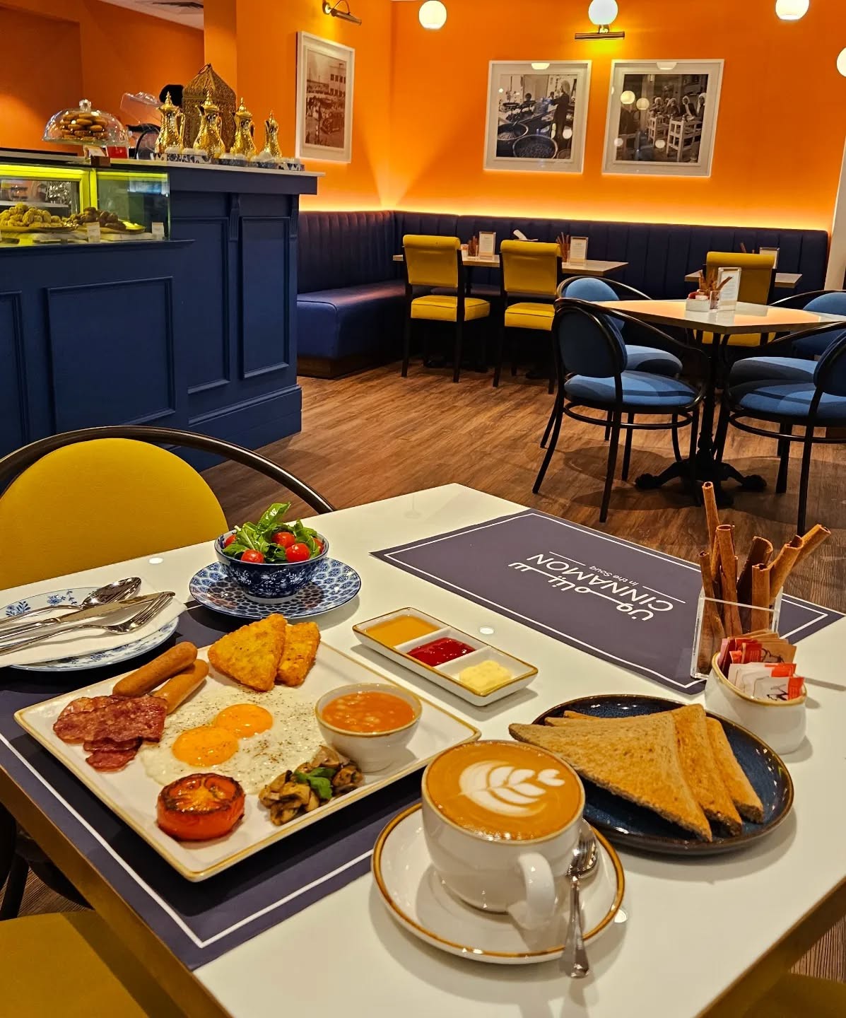 Food & Drinks