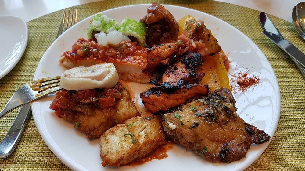 Food & Drinks