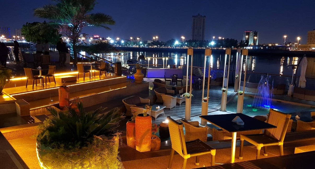 Chez Alain Restaurant and Lounge