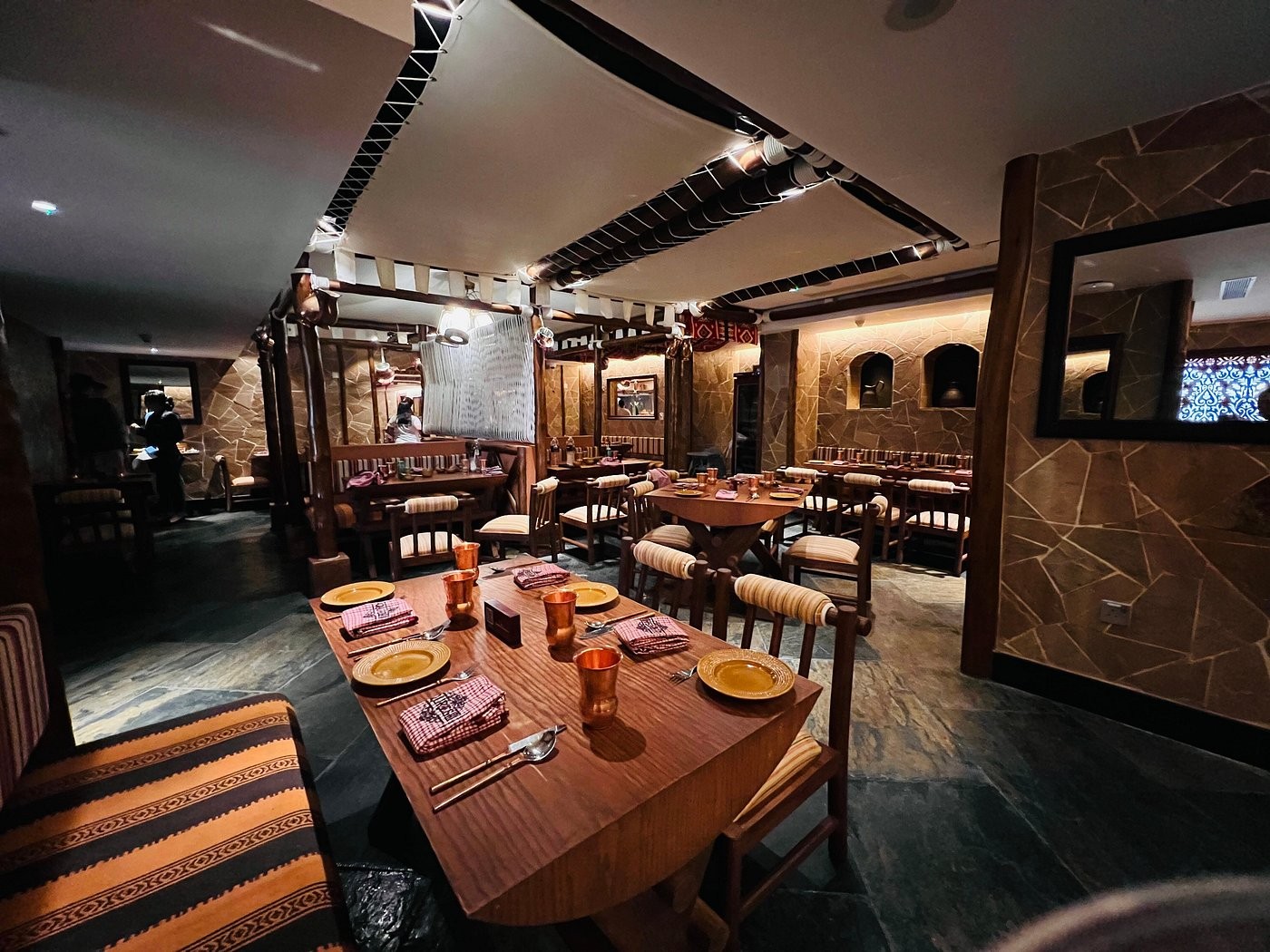 Qureshi Bukhara Doha Dusit Hotel  & Suites