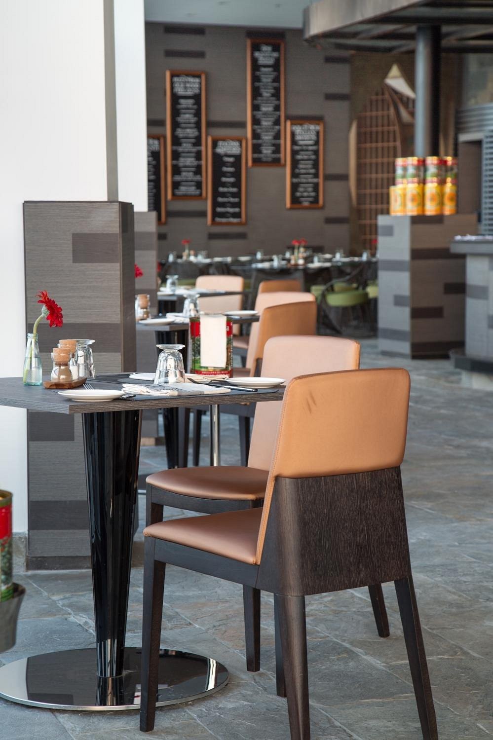 Rosso Bar, Enoteca, Ristorante Bahrain