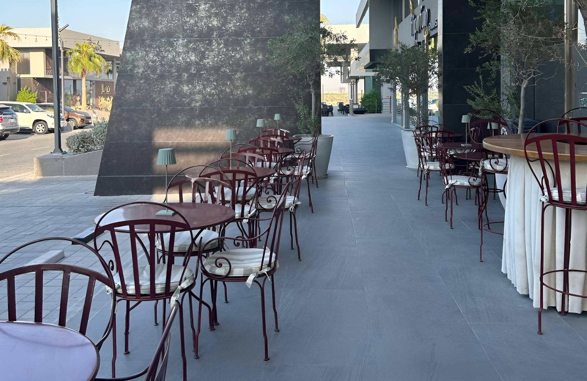 Rue Boutique Cafe Janabiyah