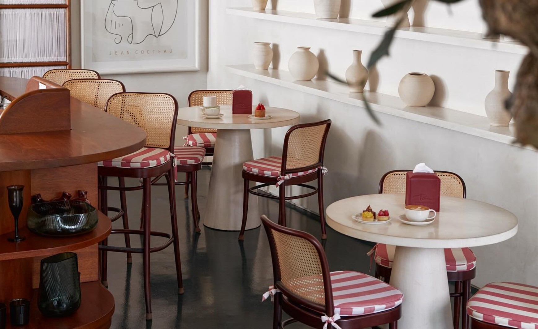 Rue Boutique Cafe Janabiyah