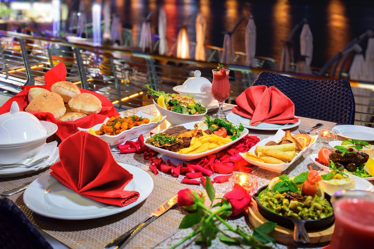 Food & Drinks