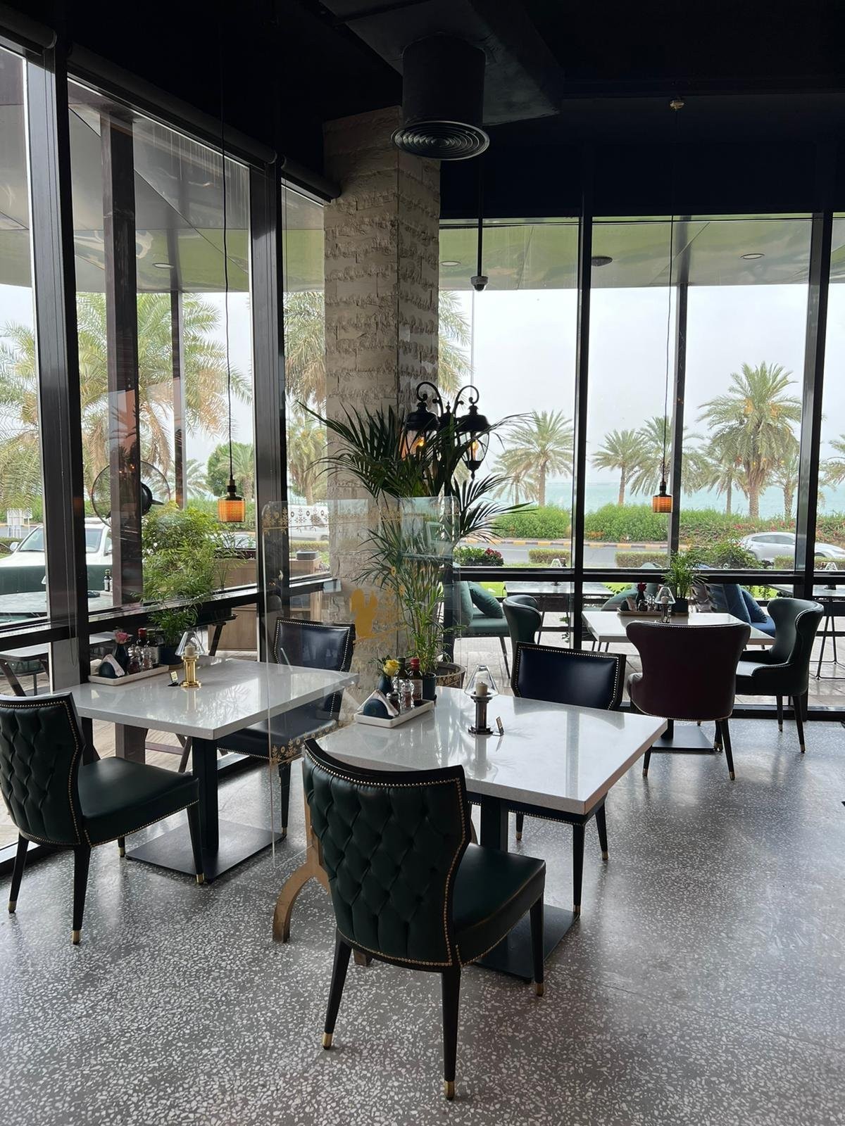 Giovanni — Main Dining Area