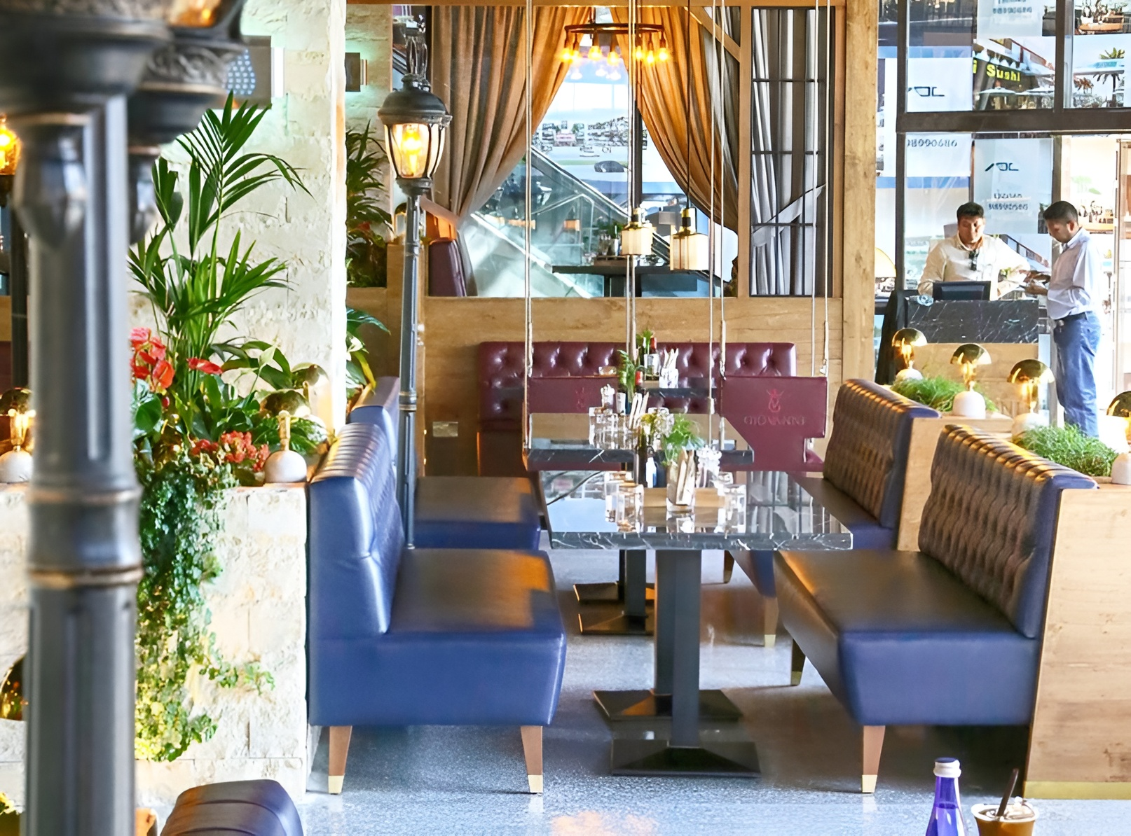 Giovanni — Main Dining Area