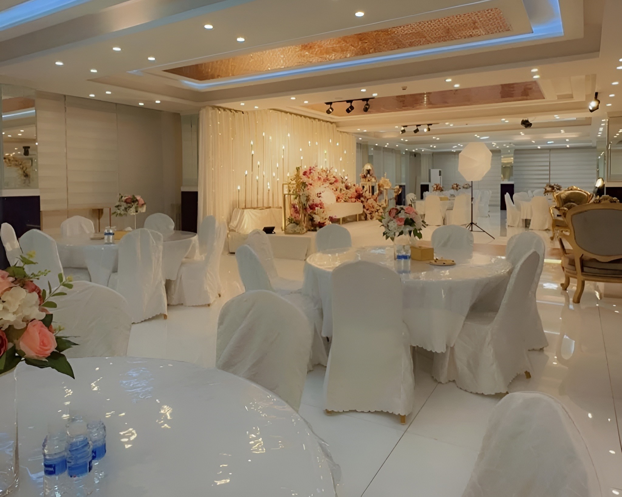 Alarab Hall Diraz
