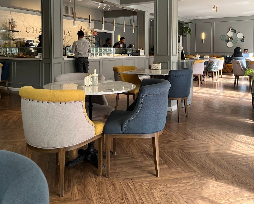 Cafe Chantilly & Patisserie