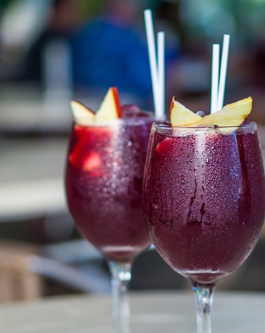 Food & Drinks