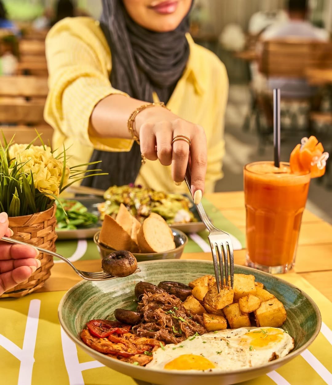 Backyard Restaurant Trade Zone Kuwait