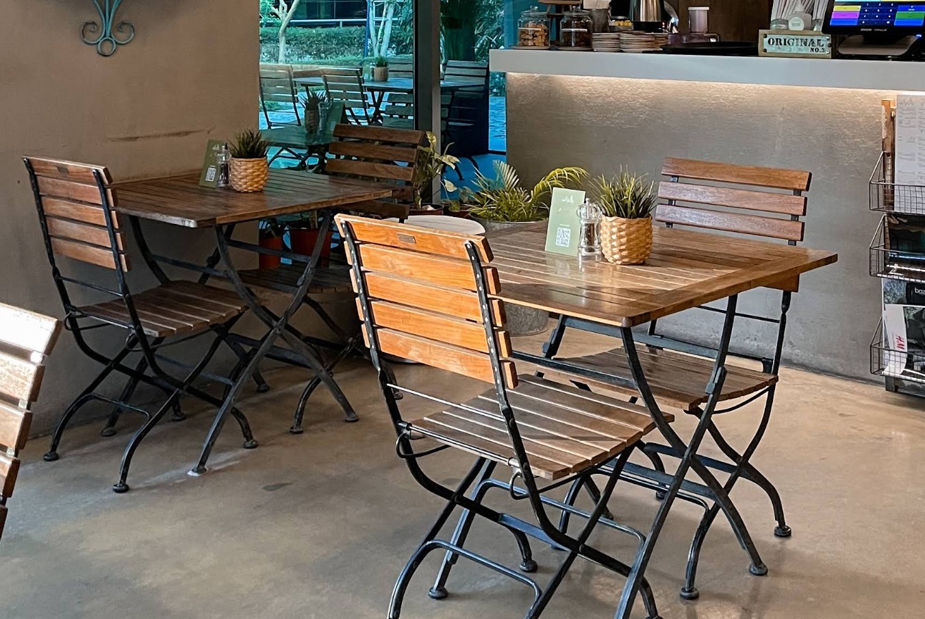 Backyard Restaurant Trade Zone Kuwait