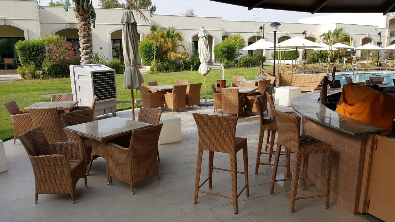 Arena Aquarius Poolside Al Ain
