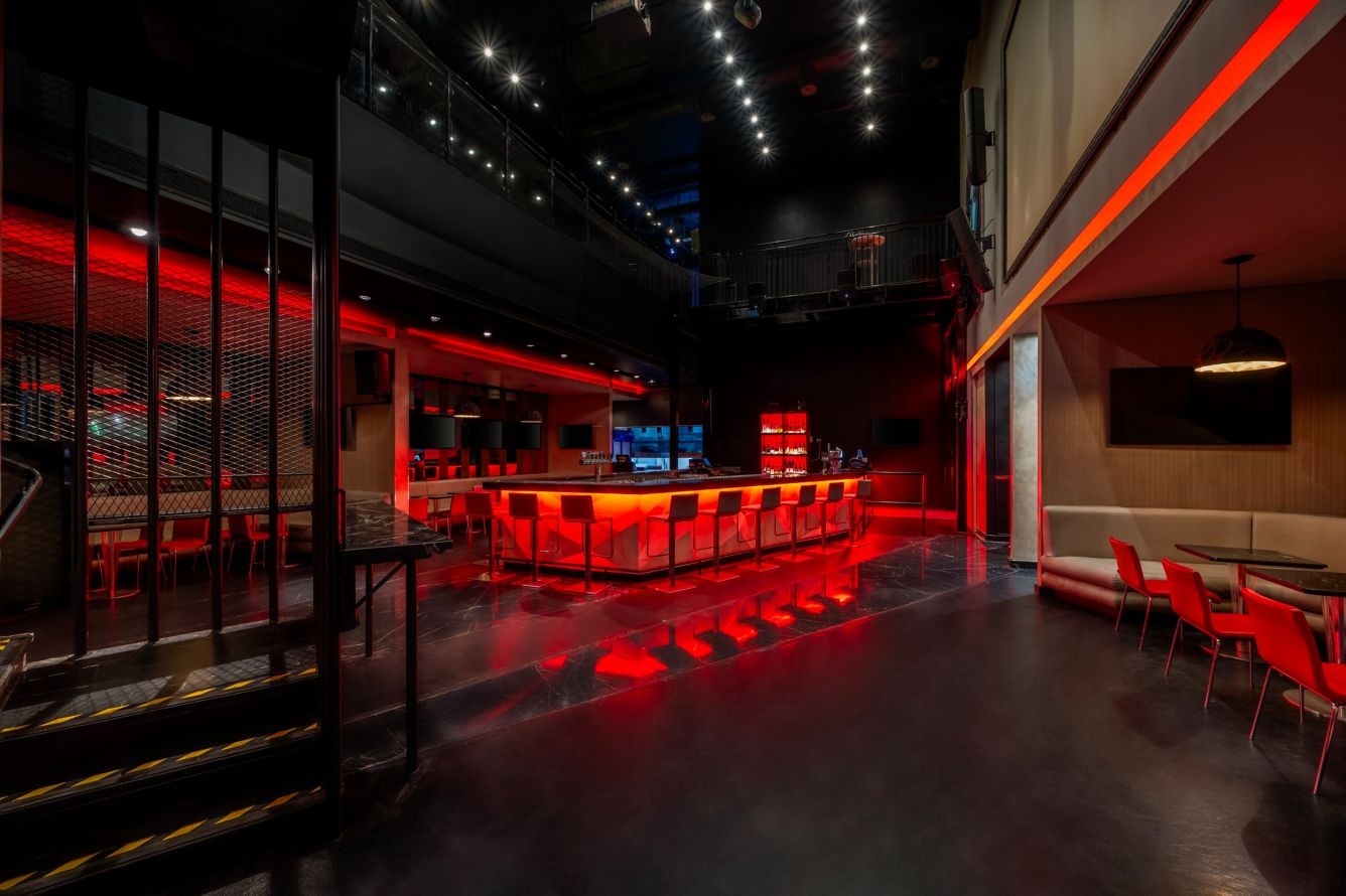 Bar