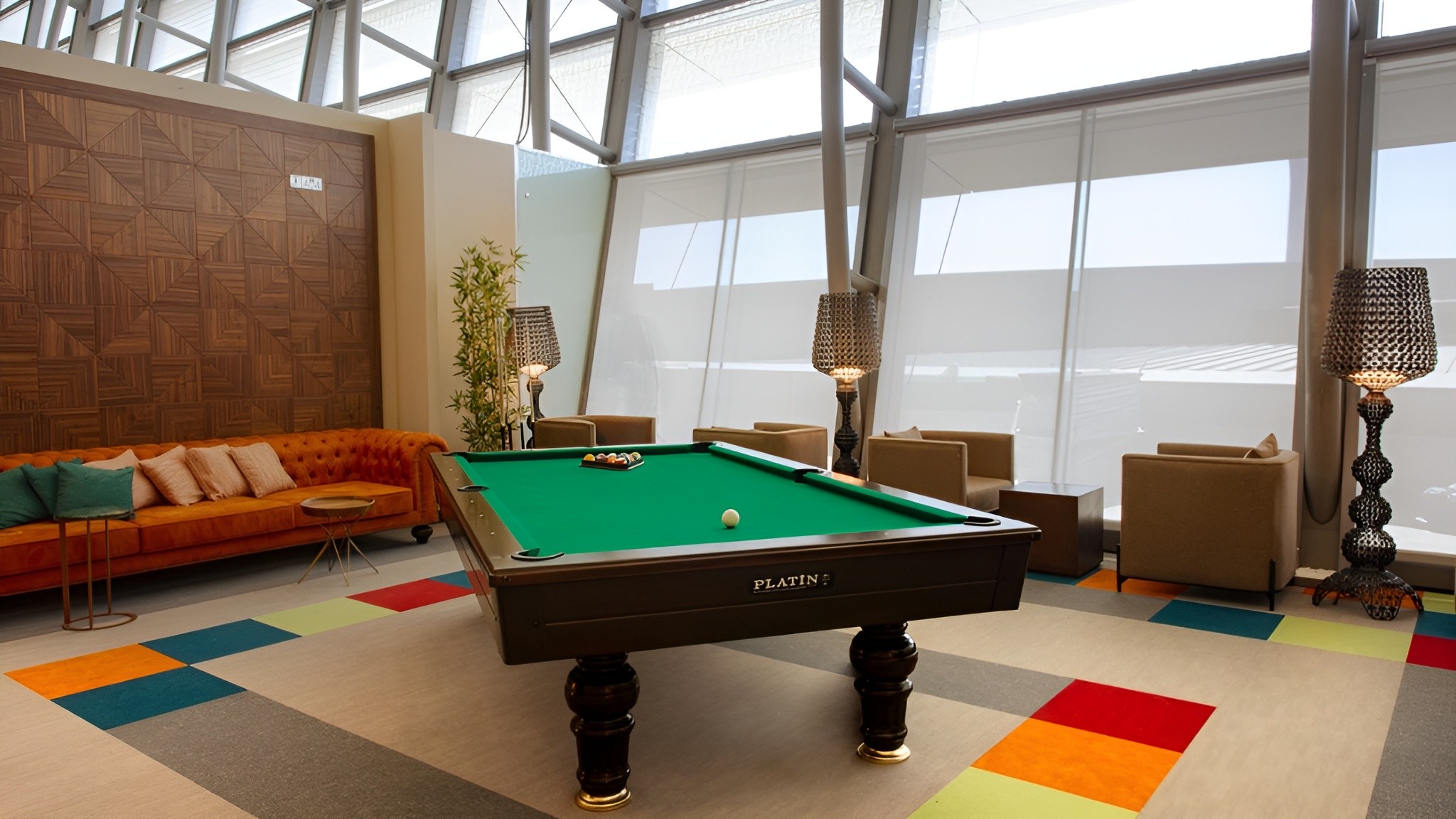 Primeclass Lounge