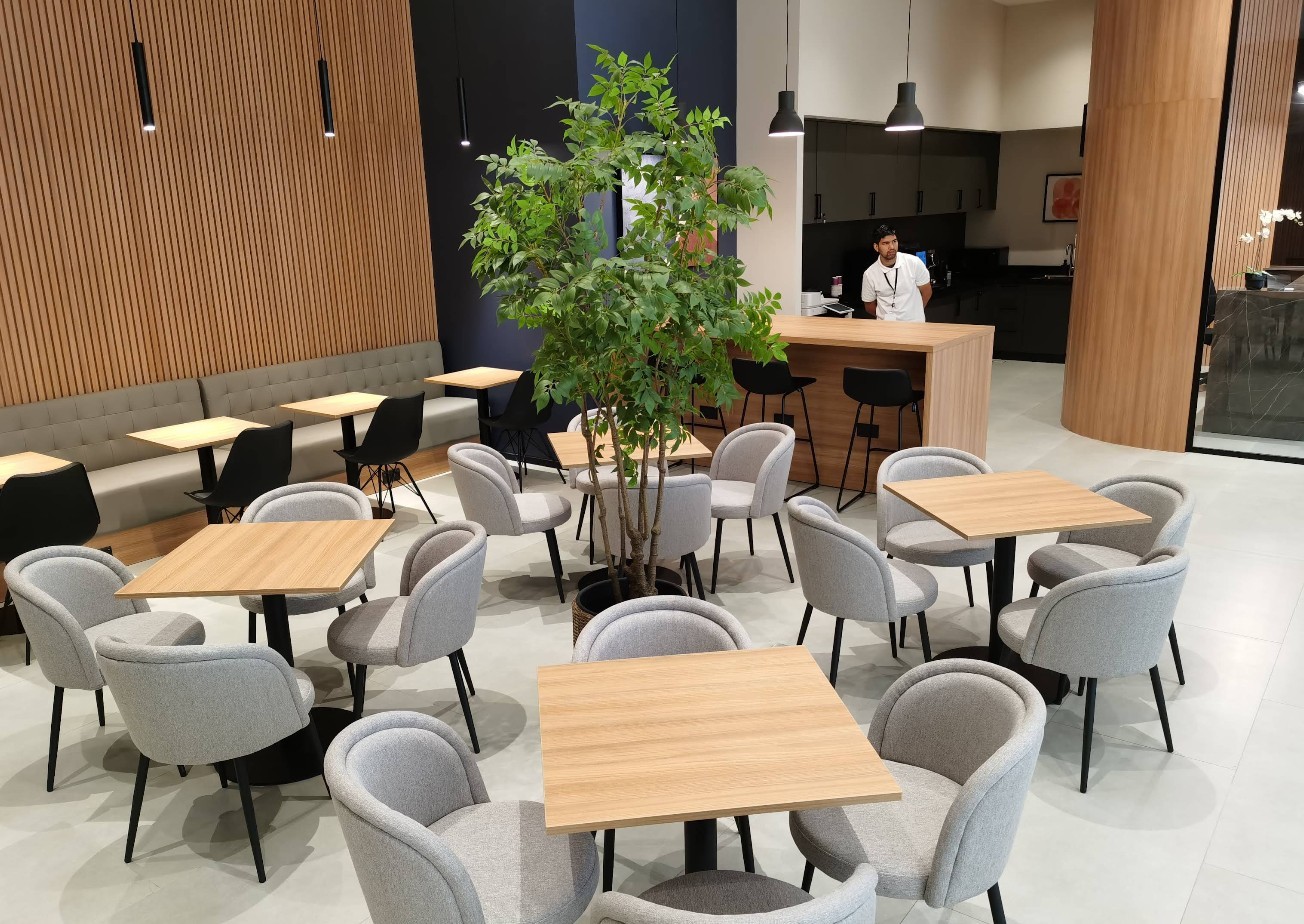 New Work Business Center  Oman Avenues Mall
