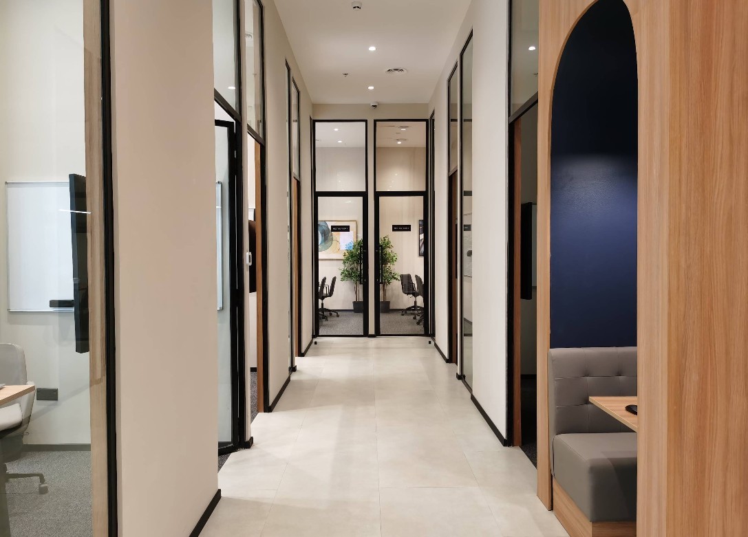 New Work Business Center  Oman Avenues Mall